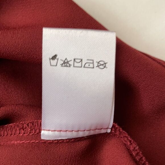 Kismet Sheer Top with Lace Shoulders Size Small - Picture 9 of 9